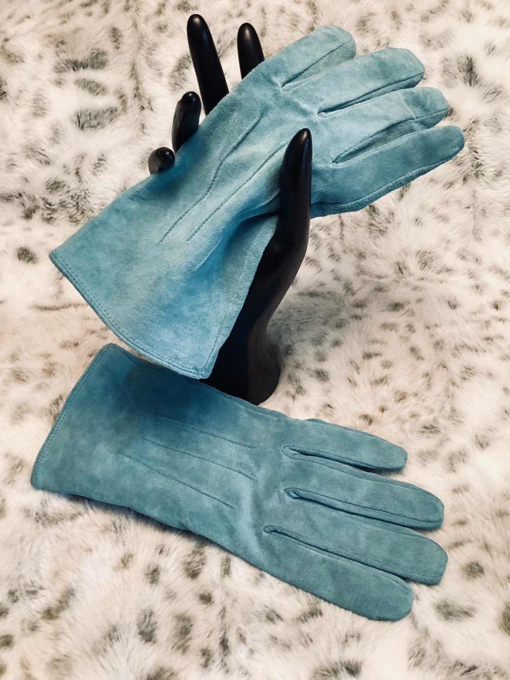 Hummel Suede Gloves